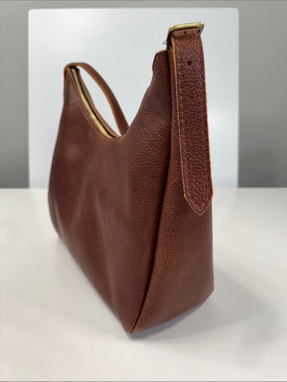 Portland Leather Brown Pebble Shoulder Bag - Picture 3 of 9
